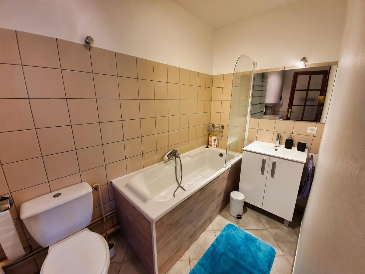 Idealement Situe, Spacieux Et Agreable, Parking Gratuit Et Classe 3 Etoiles Mende Dış mekan fotoğraf